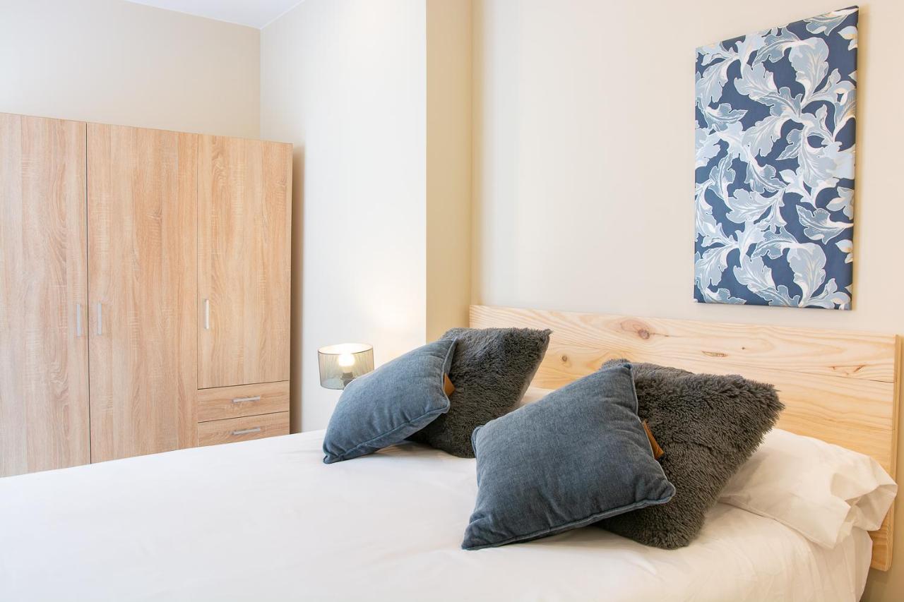 Ap Turist Velazquez Apartment Alicante Bagian luar foto